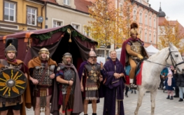 Biało-czerwony Jarocin