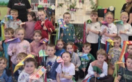 Lot nad biblioteką